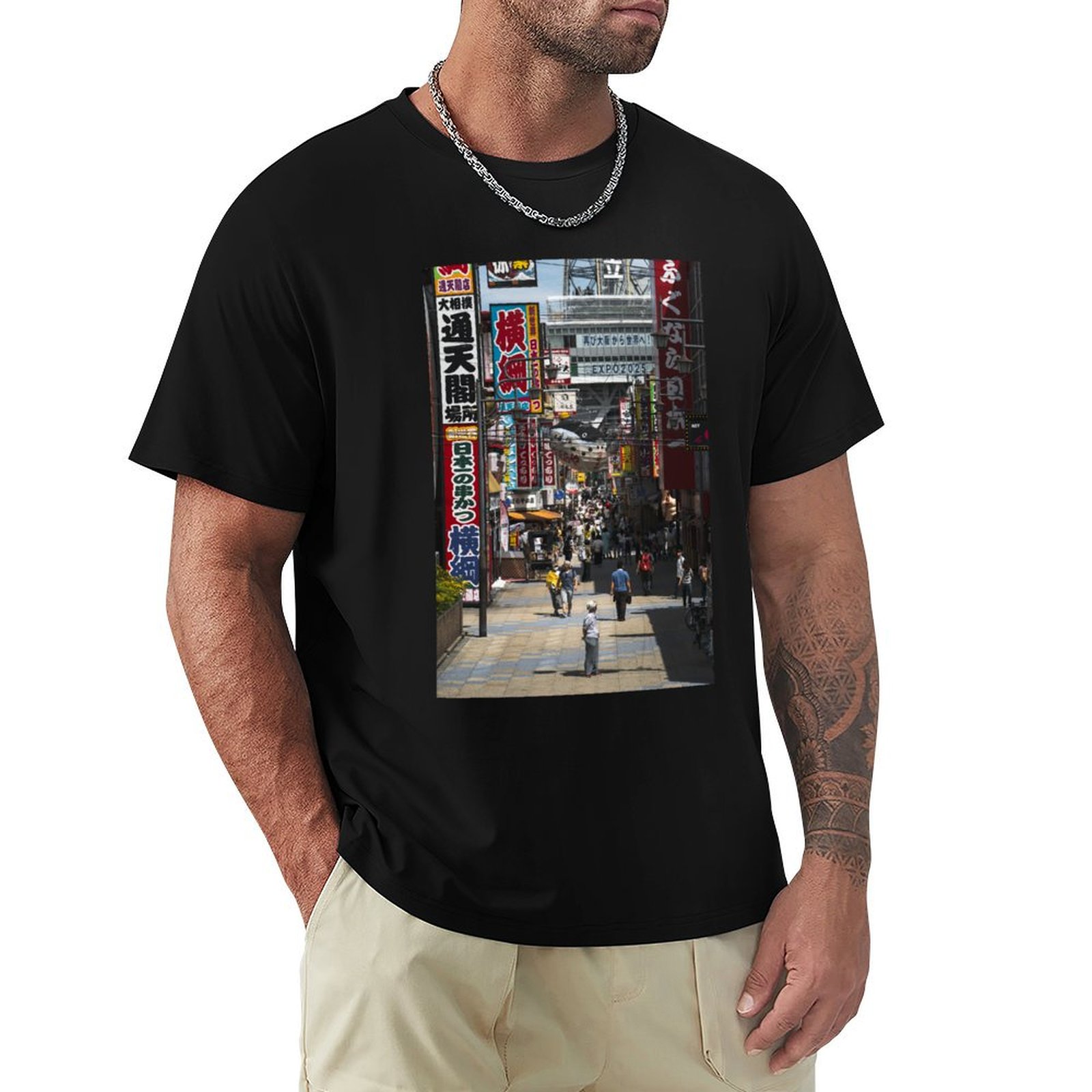 Street Fashion Osaka - 大阪、日本 Tシャツ ストリートファッション カジュアルTシャツ