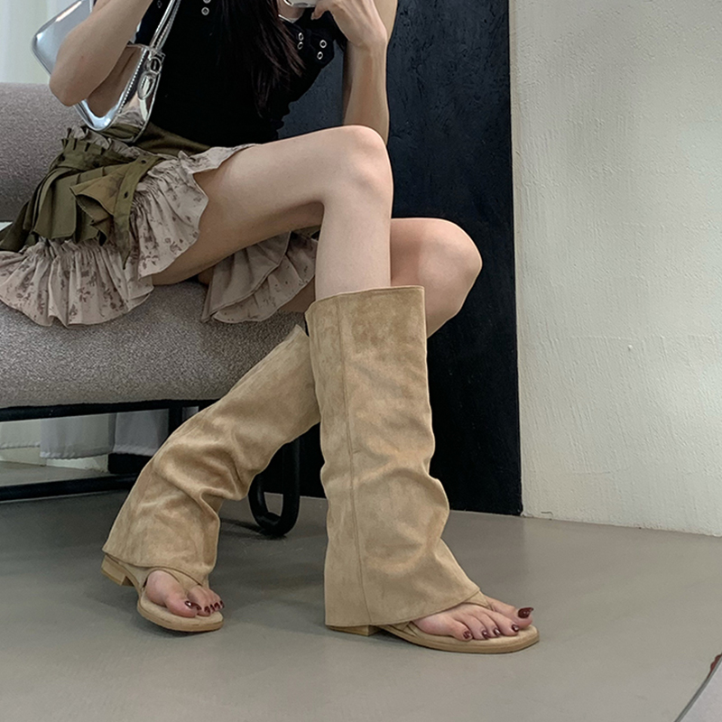 中空デザインの女性用ブーツ ベルベットカフ ミッドカーフ フ - Street Fashion In Korea のレビューと価格